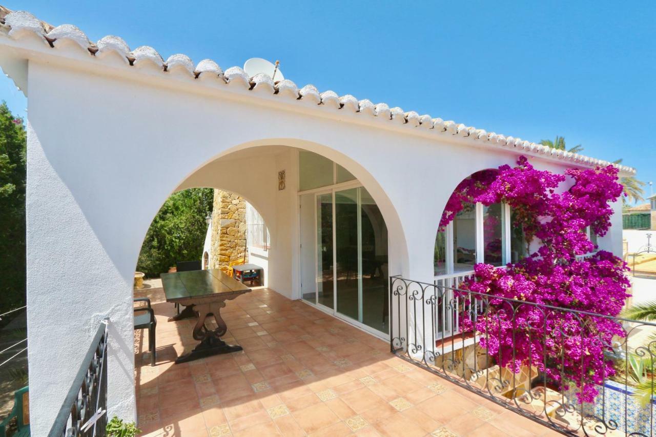 Villa Calalga Сasa Frente A La Playa Con Piscina Privada Calp Exterior foto