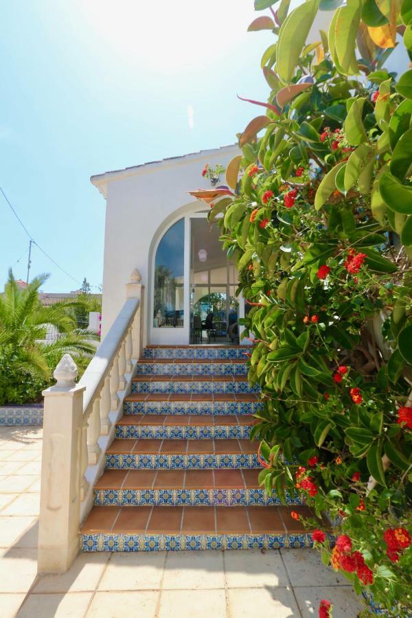 Villa Calalga Сasa Frente A La Playa Con Piscina Privada Calp Exterior foto