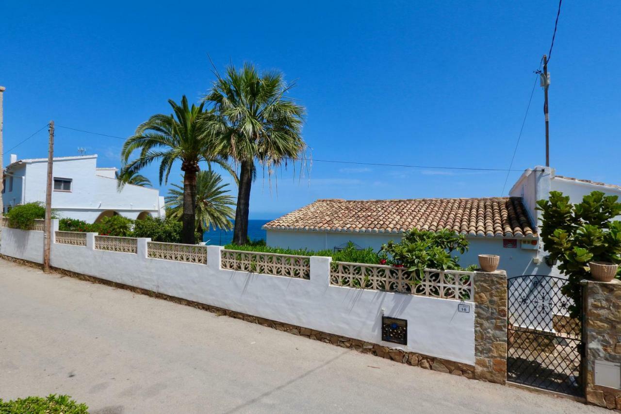 Villa Calalga Сasa Frente A La Playa Con Piscina Privada Calp Exterior foto