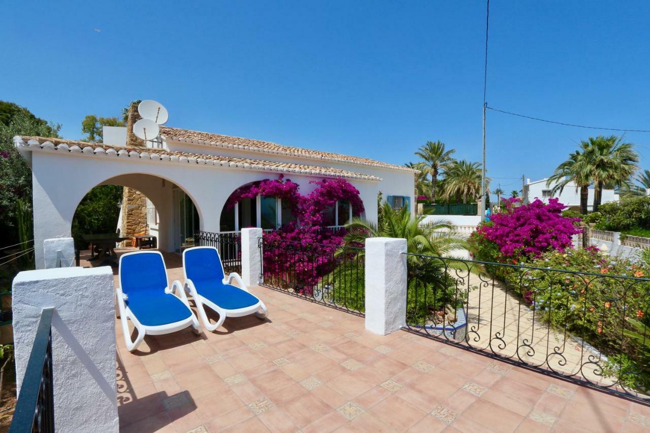 Villa Calalga Сasa Frente A La Playa Con Piscina Privada Calp Exterior foto