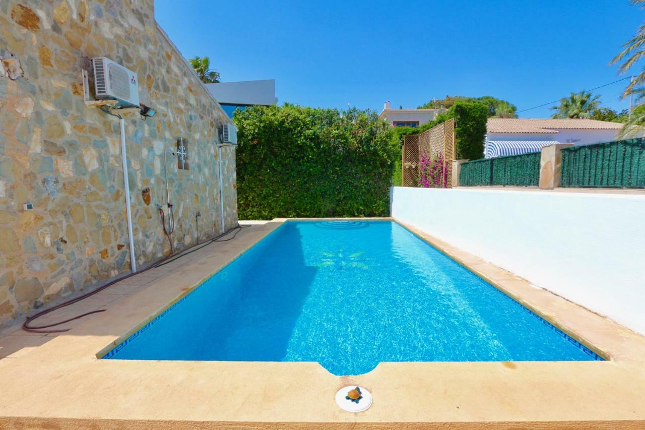 Villa Calalga Сasa Frente A La Playa Con Piscina Privada Calp Exterior foto