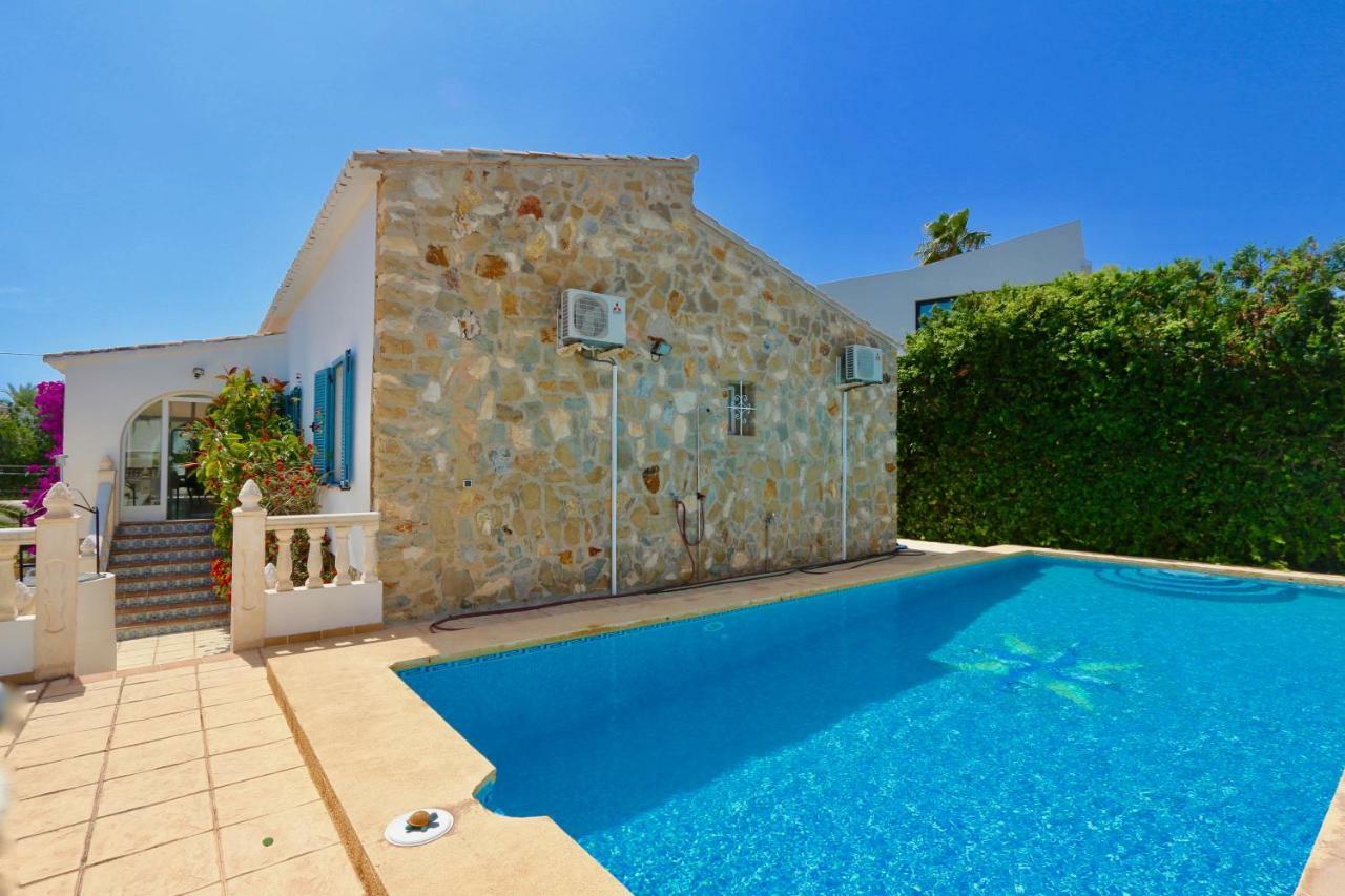 Villa Calalga Сasa Frente A La Playa Con Piscina Privada Calp Exterior foto